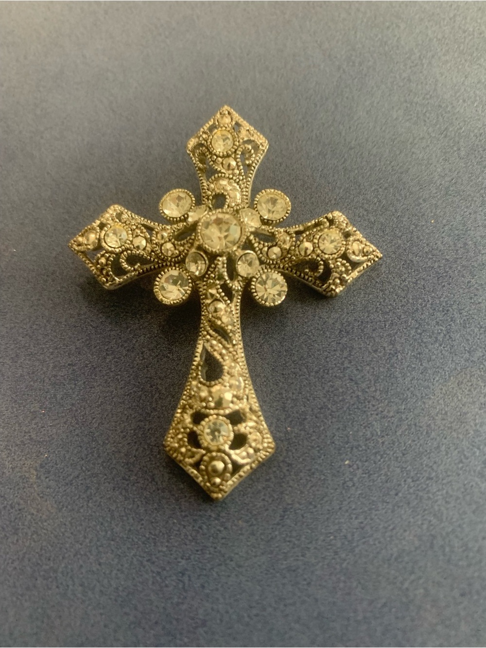 Beautiful Rhinestone Filigree Cross Pendant